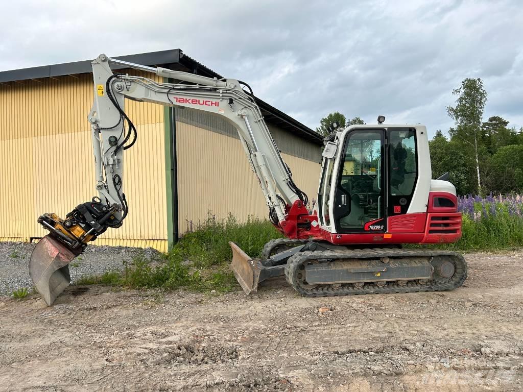 Takeuchi TB290 Escavadoras Midi 7t - 12t