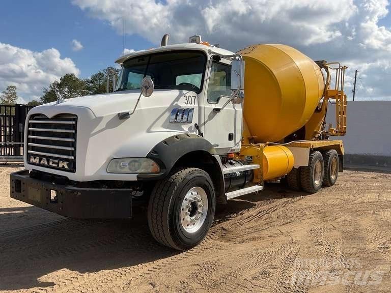 Mack CTP 713 B Outros Camiões