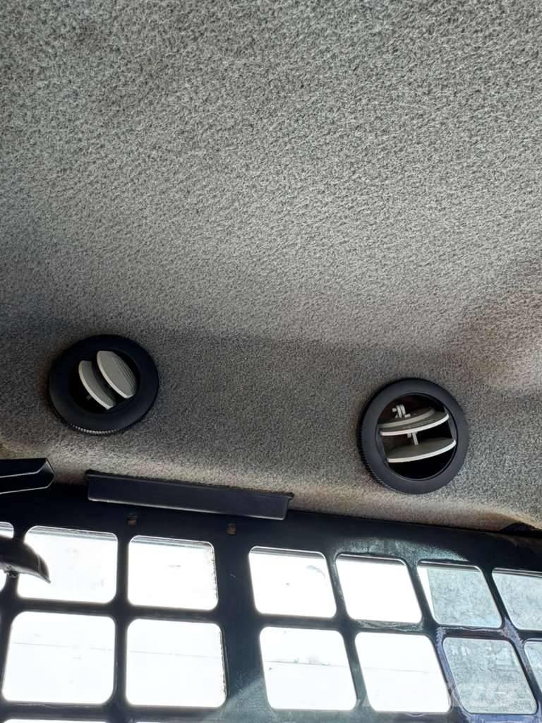 Bobcat T 550 Carregadoras de direcção deslizante