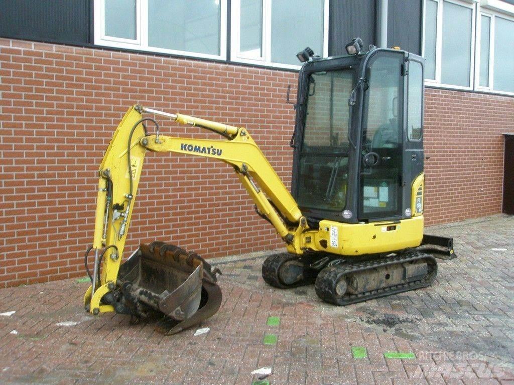 Komatsu PC16R-3HS Mini Escavadoras <7t