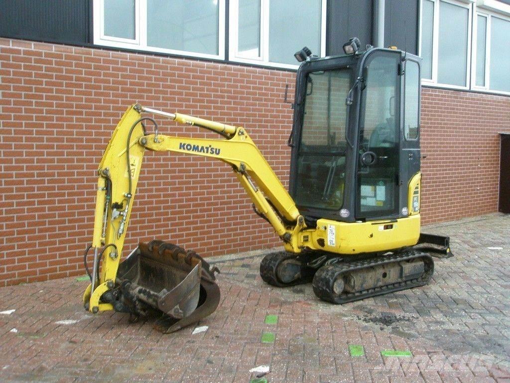 Komatsu PC16R-3HS Mini Escavadoras <7t