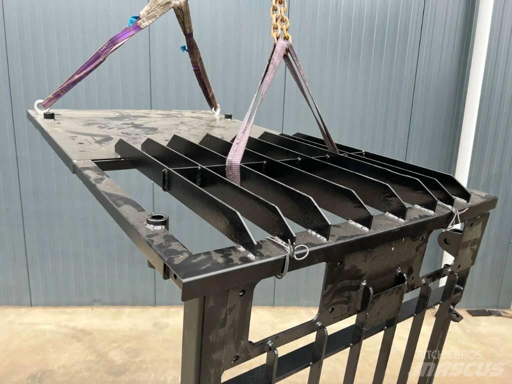 CAT 330C Guard Cabines e interior máquinas construção