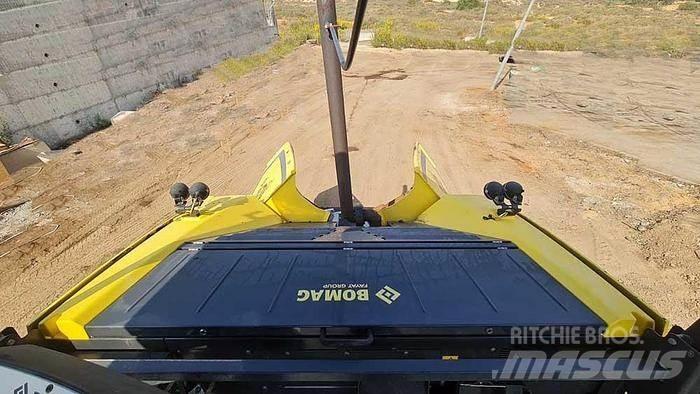 Bomag BF700C-2 Construção - Outros
