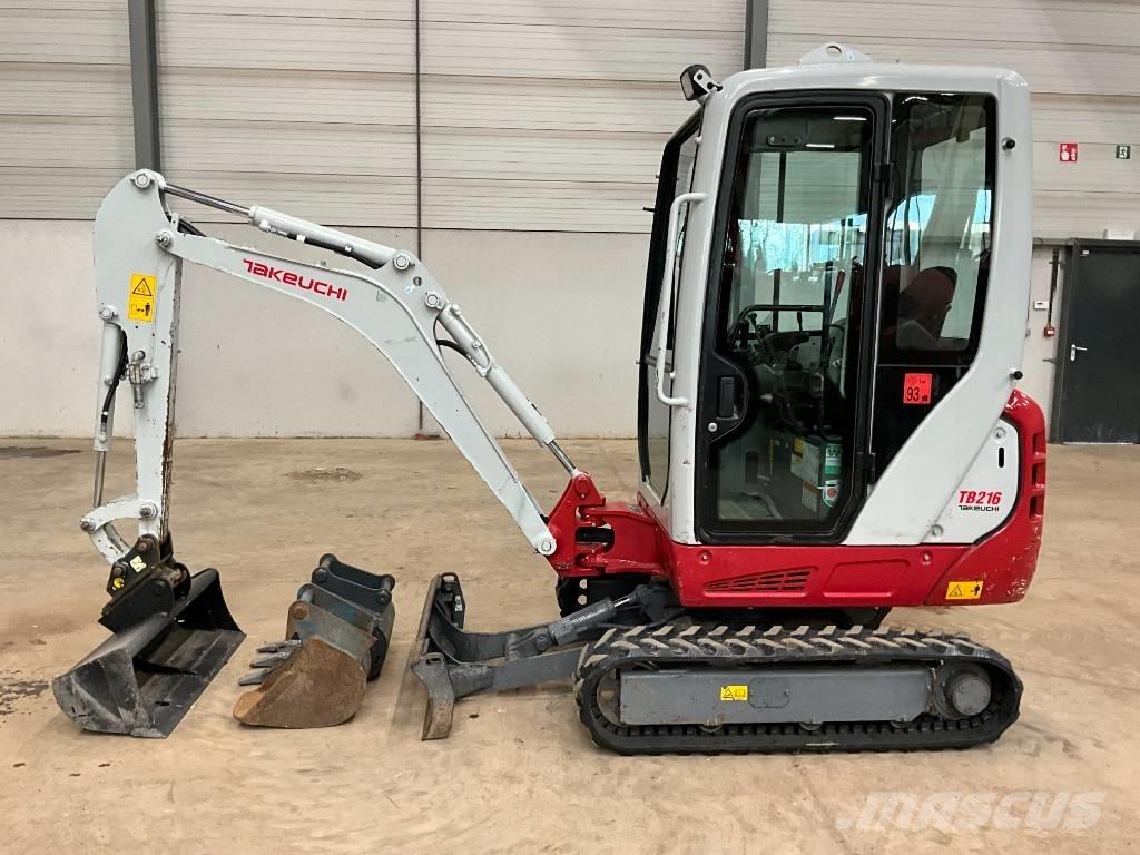 Takeuchi TB 216 Mini Escavadoras <7t