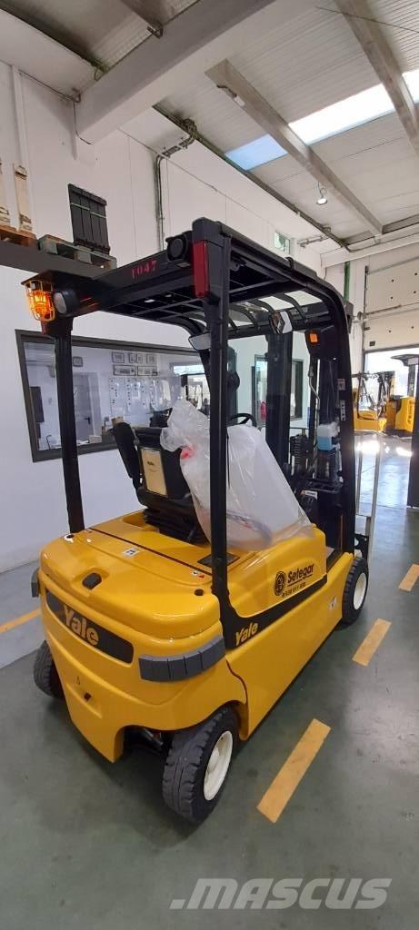 Yale ERP 18 VF LWB Empilhadores eléctricos