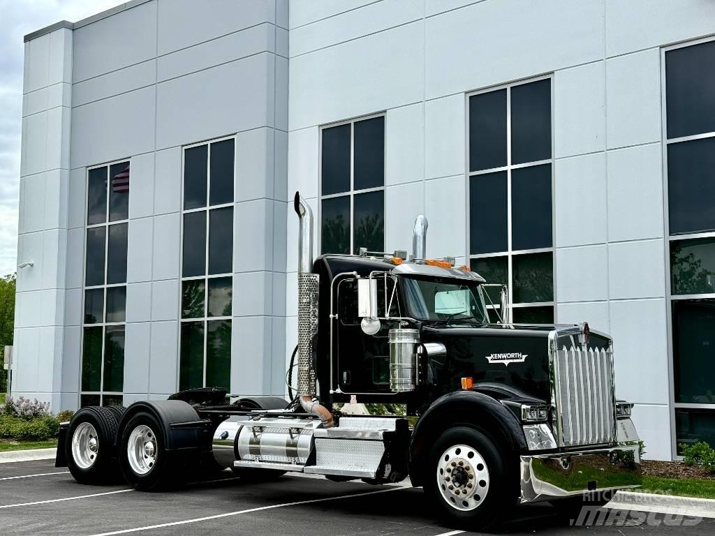 Kenworth W900 Tractores (camiões)