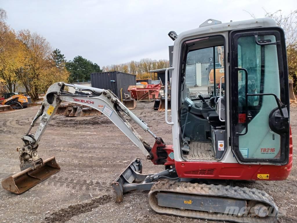 Takeuchi TB 216 Mini Escavadoras <7t