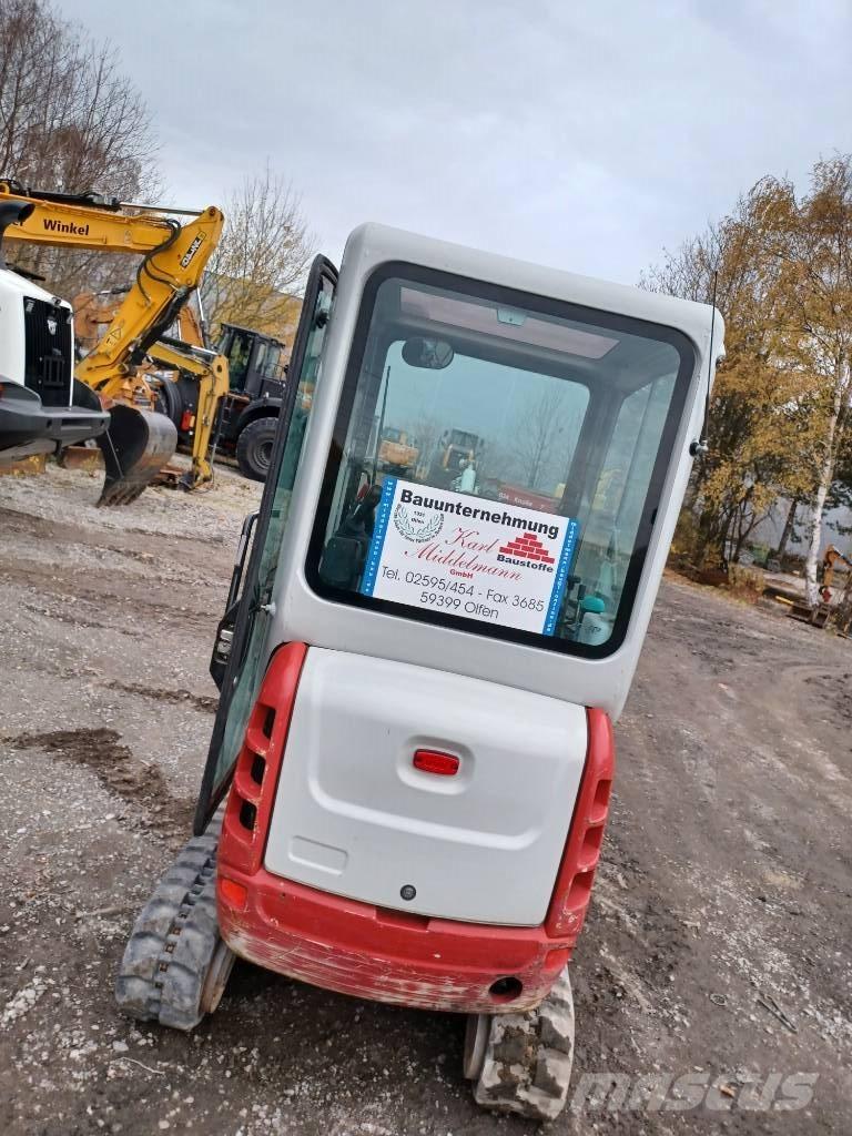 Takeuchi TB 216 Mini Escavadoras <7t