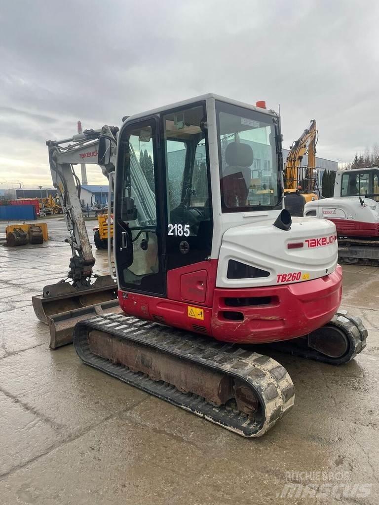Takeuchi TB260 Mini Escavadoras <7t