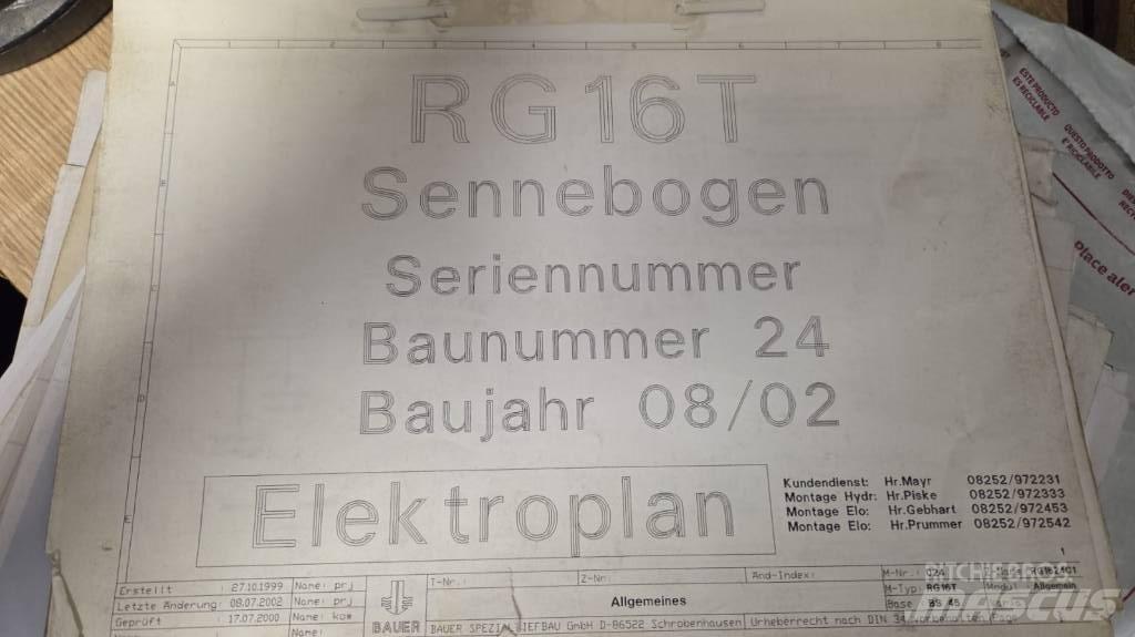 Bauer RTG 16T Bate-estacas vibratório