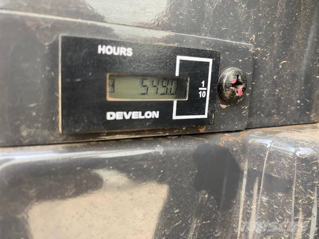 Develon DX 27 Z-7 Mini Escavadoras <7t