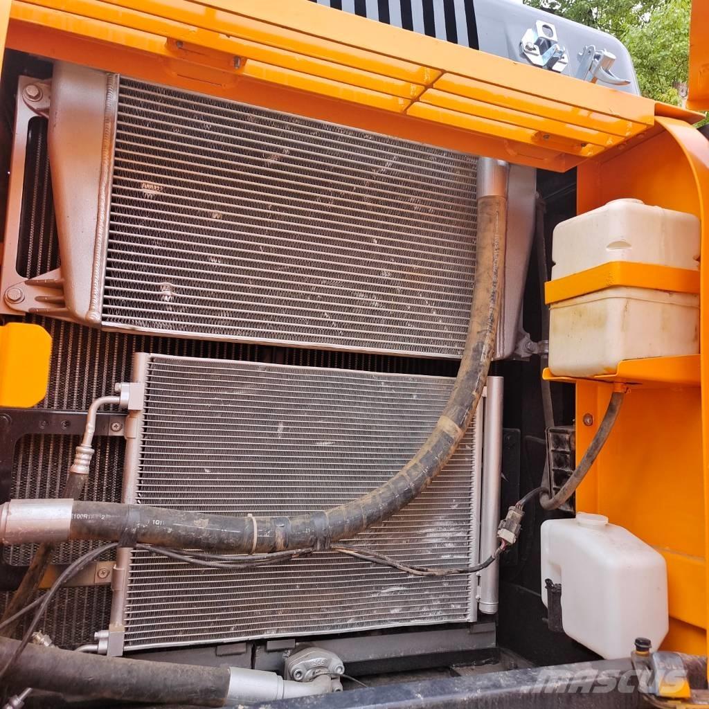 Hyundai 220LC-9S Escavadoras de rastos