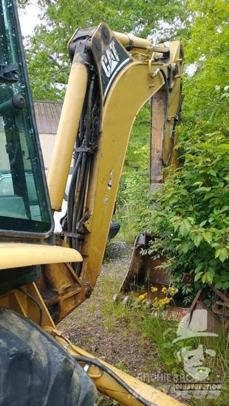 CAT 420 D Retroescavadoras