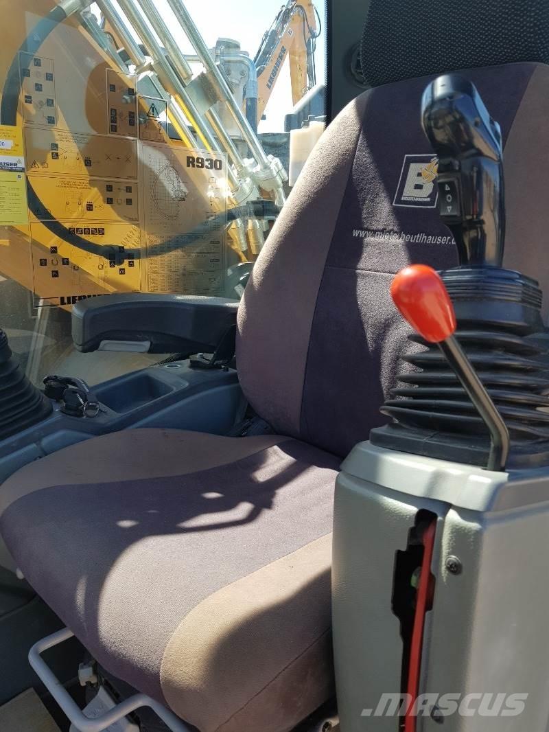 Liebherr R930 Escavadoras de rastos
