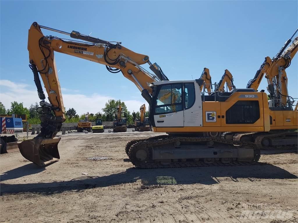 Liebherr R930 Escavadoras de rastos