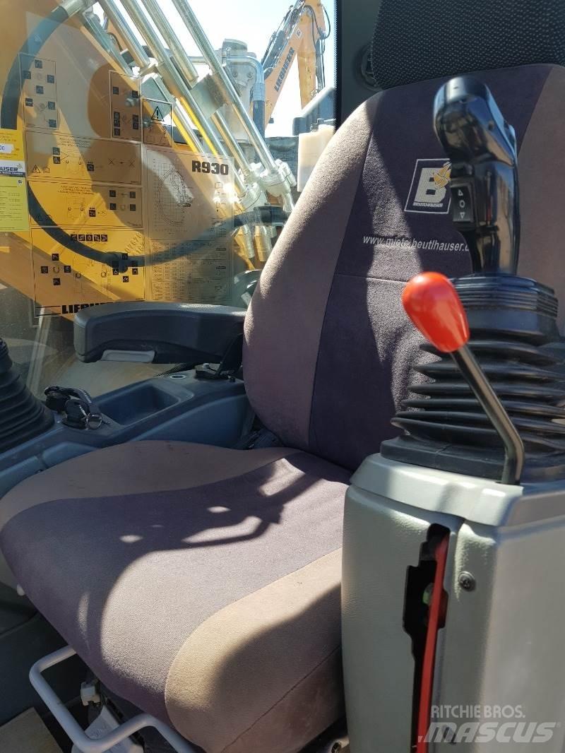 Liebherr R930 Escavadoras de rastos