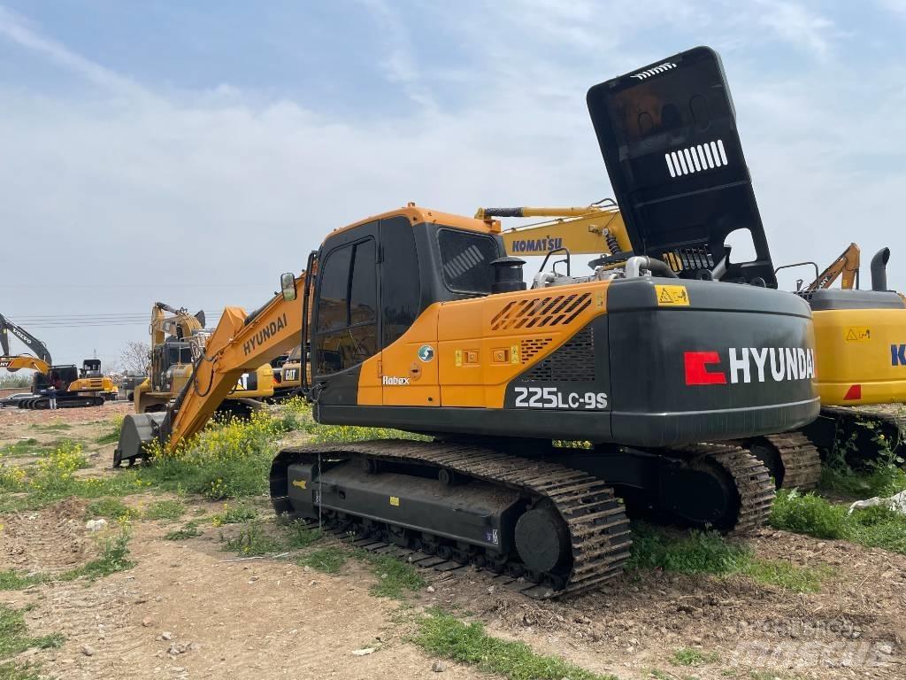 Hyundai 220LC-9S Escavadoras de rastos