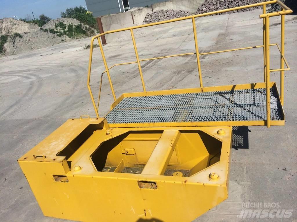 Hitachi EX455 Cabines e interior máquinas construção