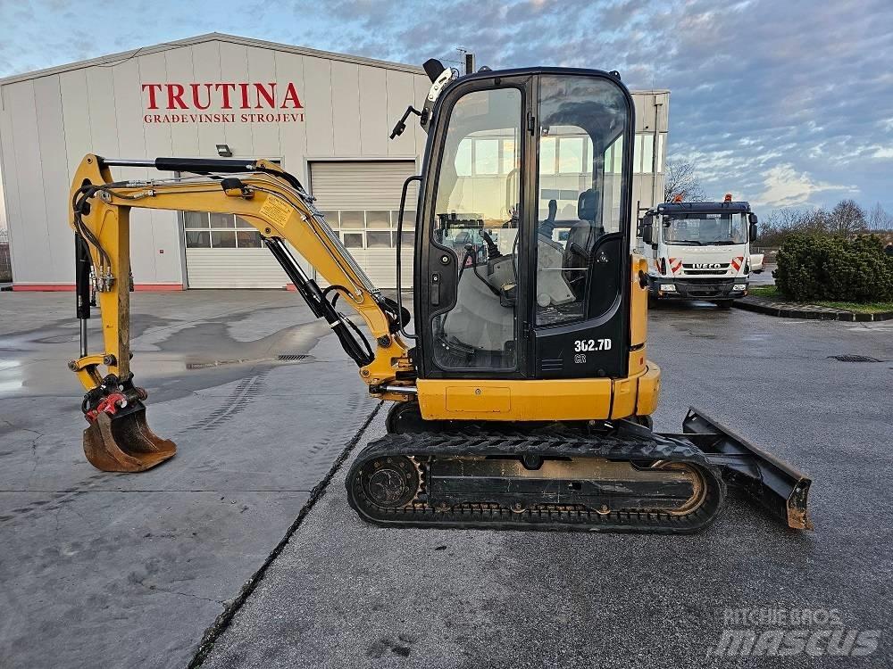 CAT 302.7 D CR Mini Escavadoras <7t