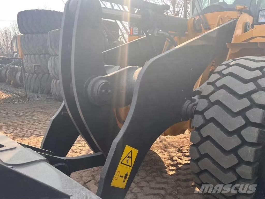 Volvo L 120 Pás carregadoras de rodas