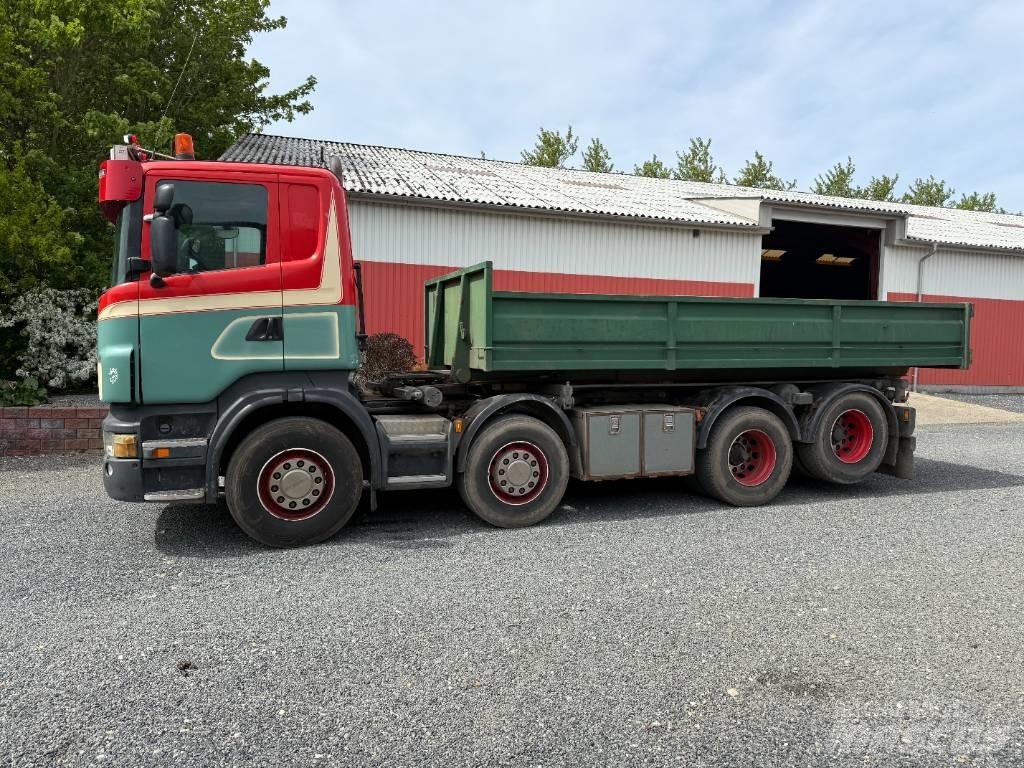 Scania R500 8x2 Camiões caixa desmontável com elevador de cabo