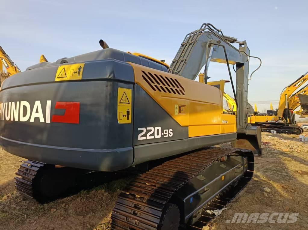 Hyundai 220-9s Escavadoras de rastos