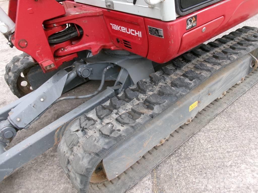 Takeuchi TB235-2 Mini Escavadoras <7t