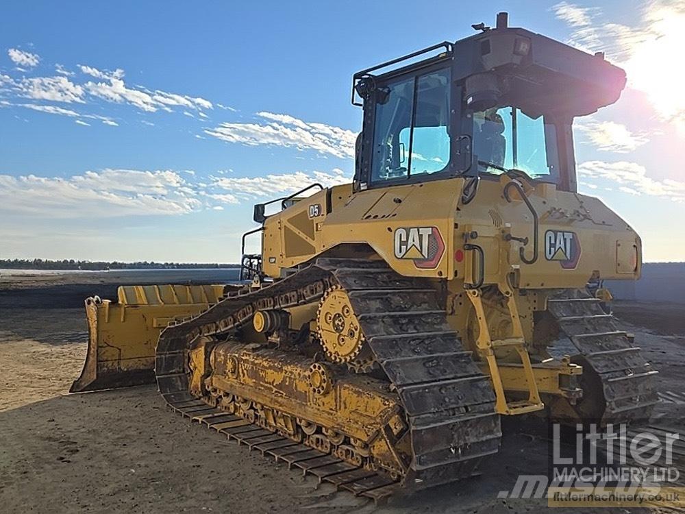 CAT D 5 LGP Dozers - Tratores rastos