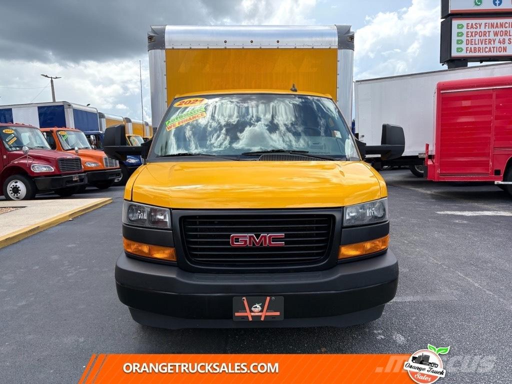 GMC Savana G3500 Carrinhas de caixa fechada