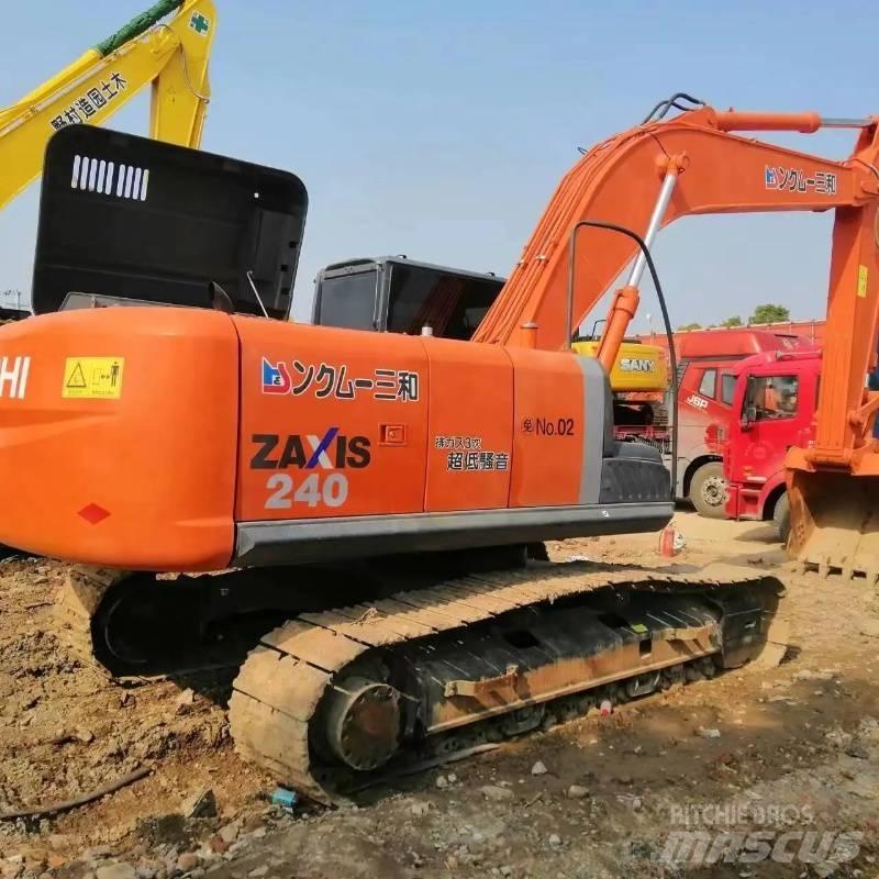 Hitachi ZX 240 Escavadoras de rastos
