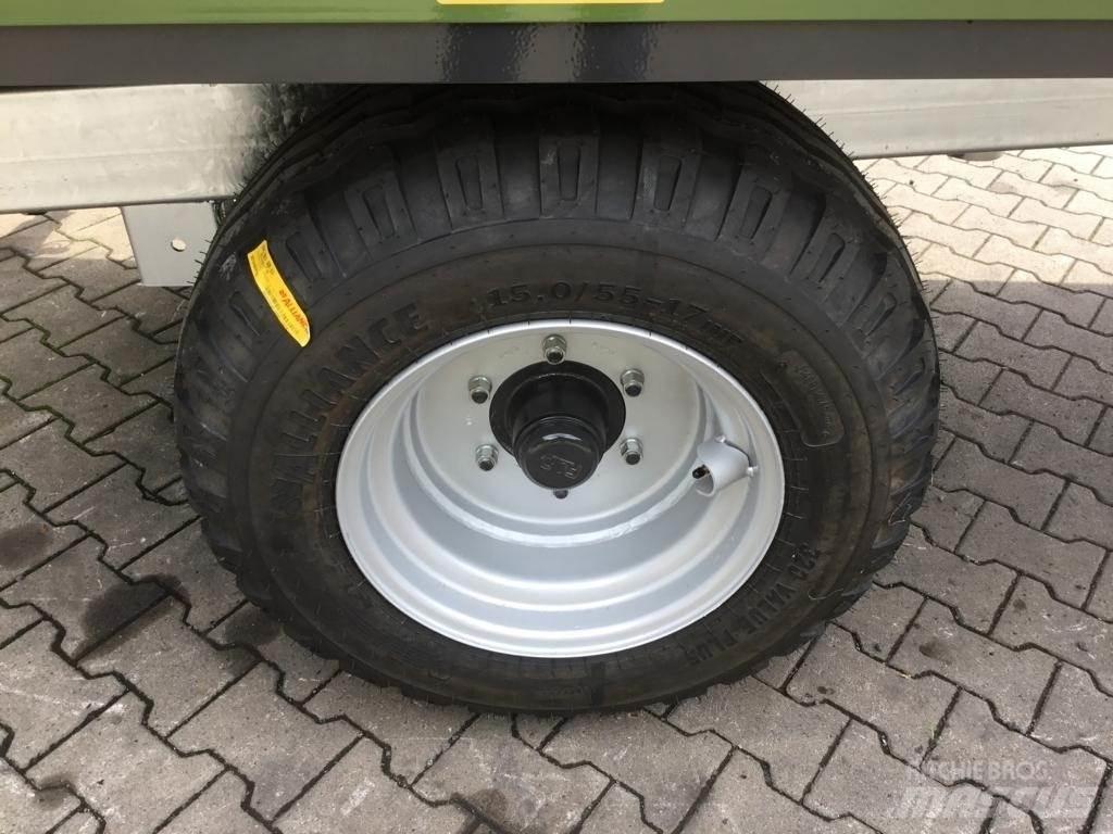 Fliegl EDK 50 FOX Reboque de fardos