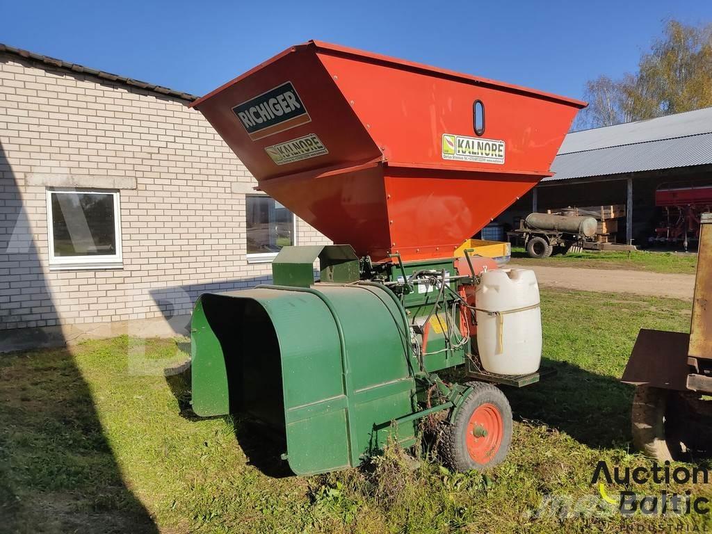 Richiger R6 E Alimentadores de animais