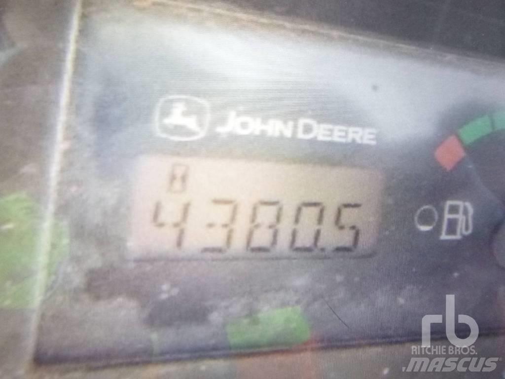John Deere 325 Carregadoras de direcção deslizante