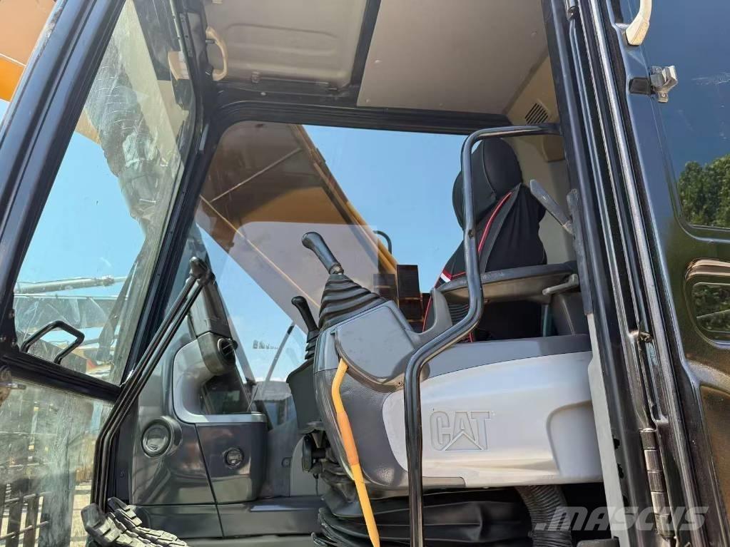 CAT 320 D Escavadoras de rastos
