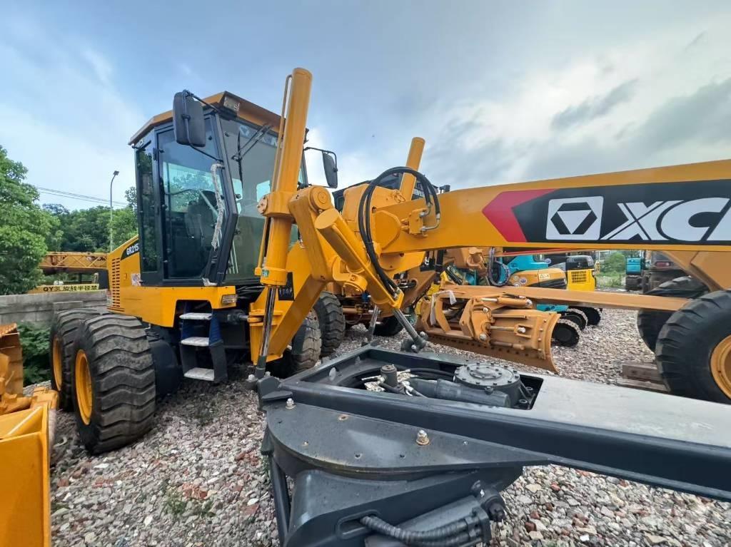 XCMG GR 2153 Motoniveladoras