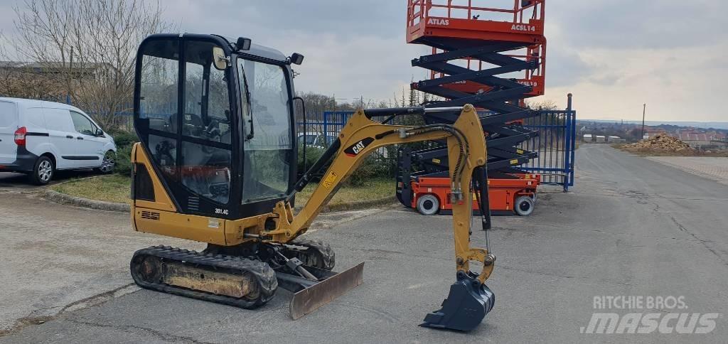 CAT 301.4 C Mini Escavadoras <7t