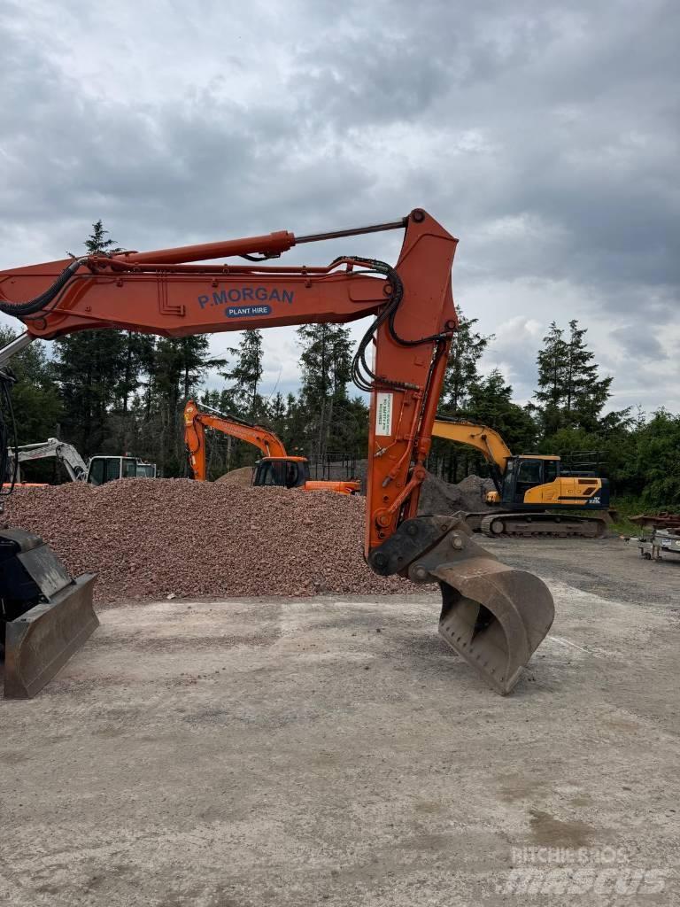Hitachi ZW 180 Escavadoras de rodas