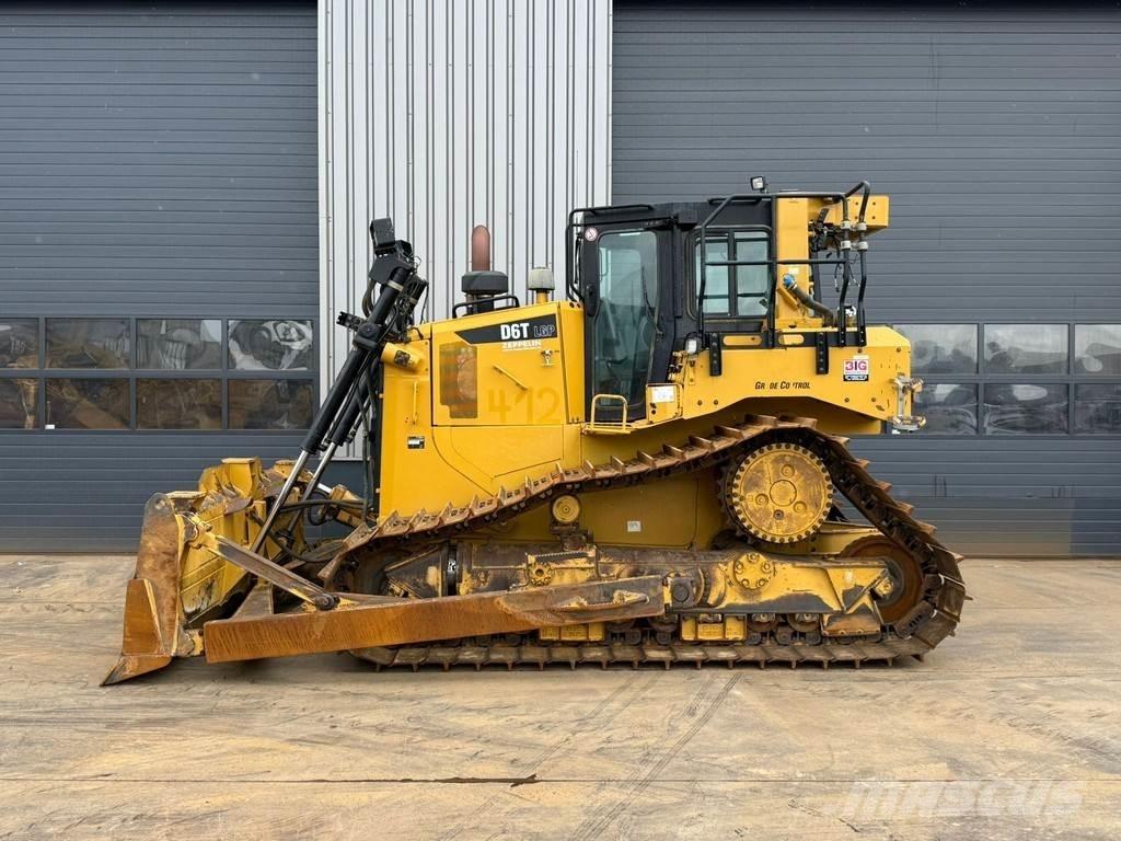 CAT D6T LGP Dozers - Tratores rastos
