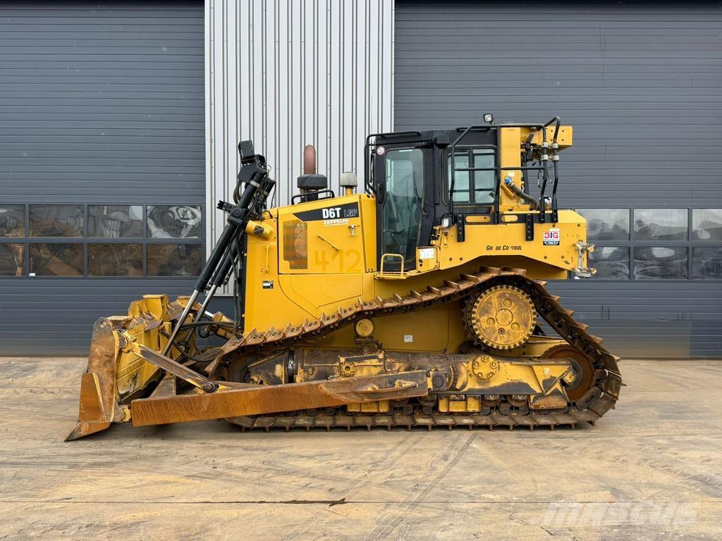 CAT D6T LGP Dozers - Tratores rastos