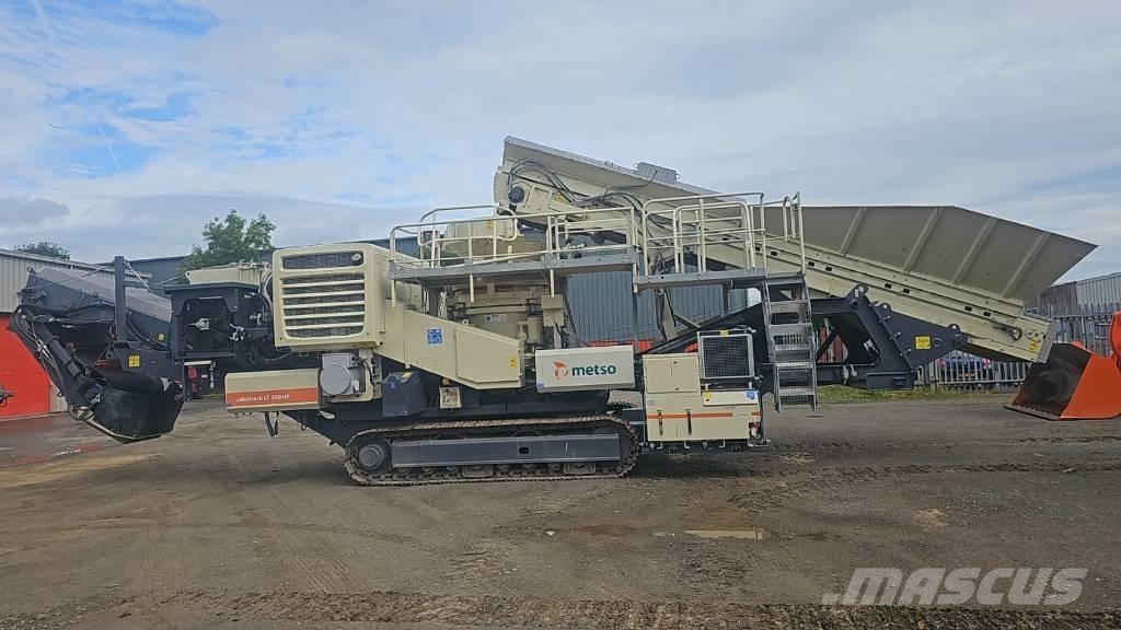 Metso LT 300 HP Britadores móveis