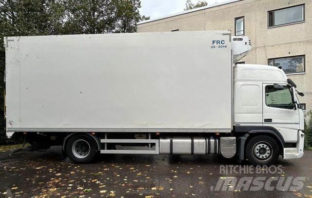 Volvo FM-4X2R Camiões de caixa fechada