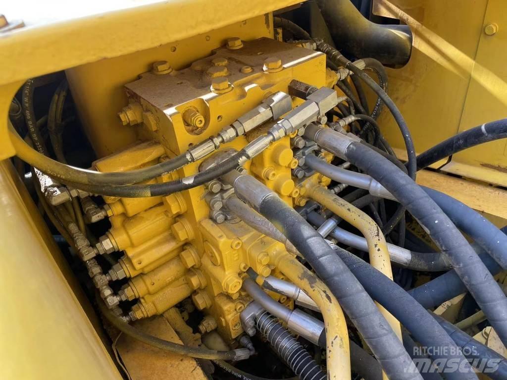 Komatsu PC 220-7 Escavadoras de rastos