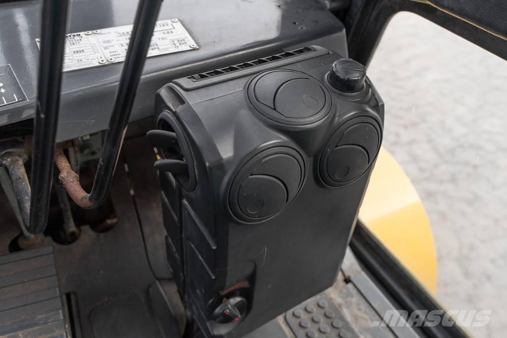 Komatsu FD 80-10 Empilhadores Diesel