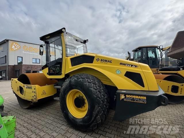 Bomag BW 213 D -5 Cilindros Compactadores monocilíndricos