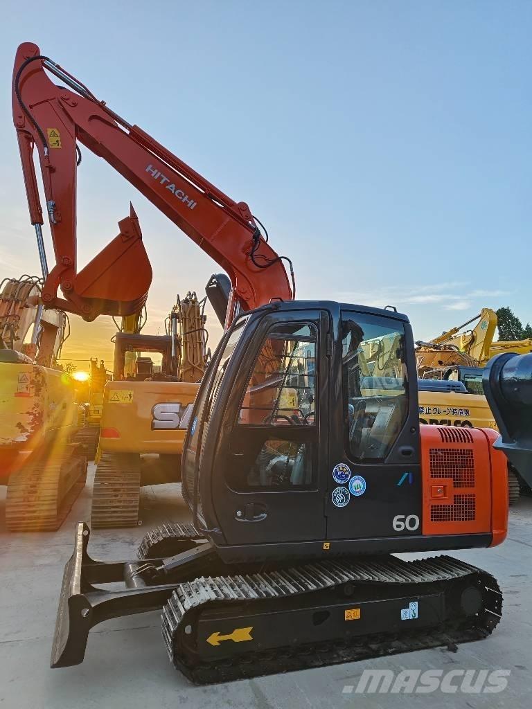 Hitachi ZX 60 Mini Escavadoras <7t