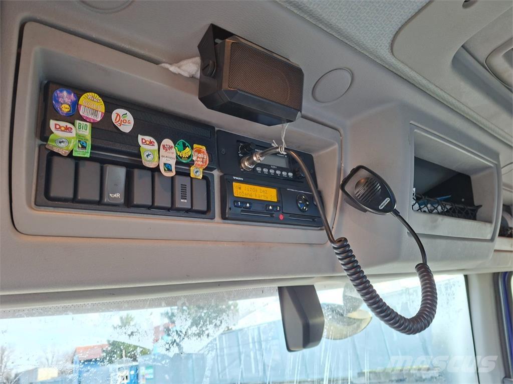 Volvo FL 250 Camiões de chassis e cabine