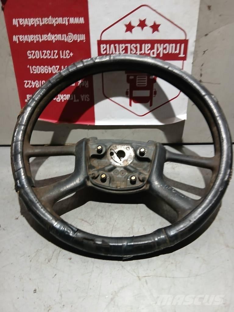 Scania R 440   1327026 Cabines e interior