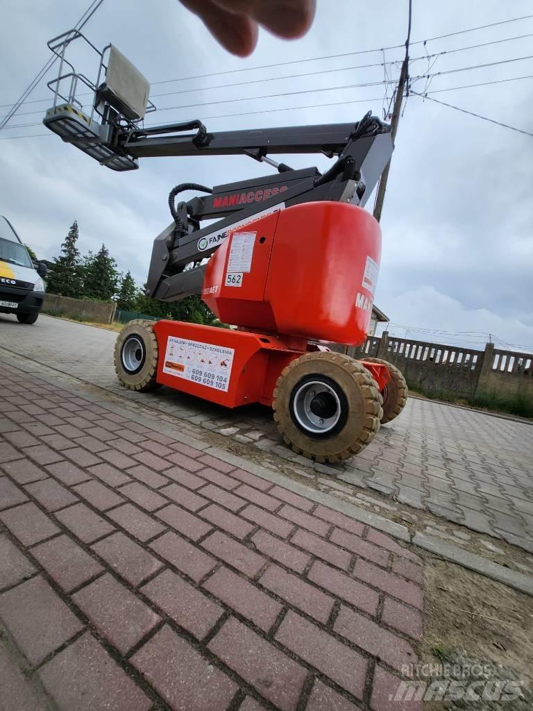 Manitou 150 AET 2 Elevadores braços articulados