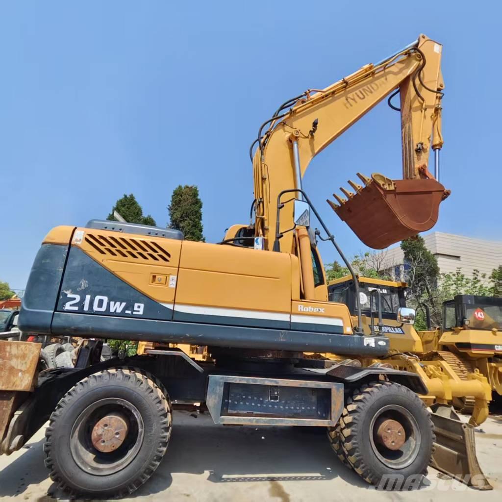 Hyundai R210W-9 Escavadoras de rodas