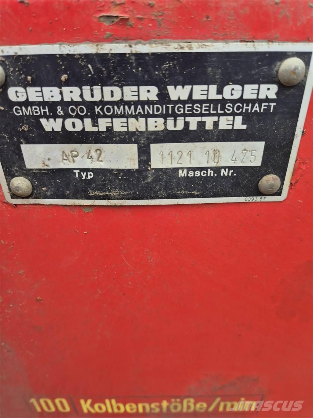 Welger AP42 Enfardadeira de fardos quadrados